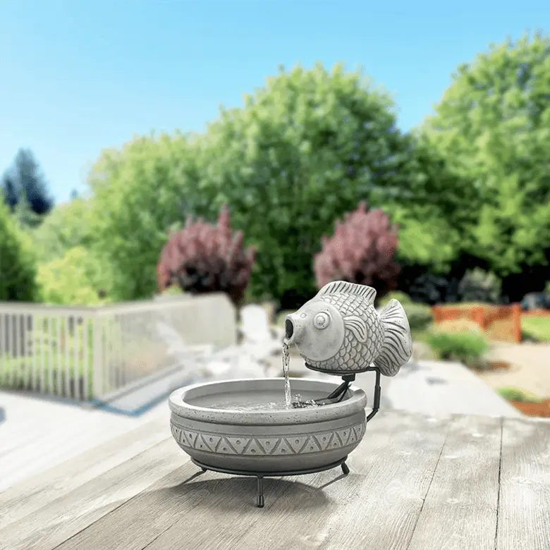 Smart Solar Marin Solar Fish Fountain – Light Cement Finish (23471M01)